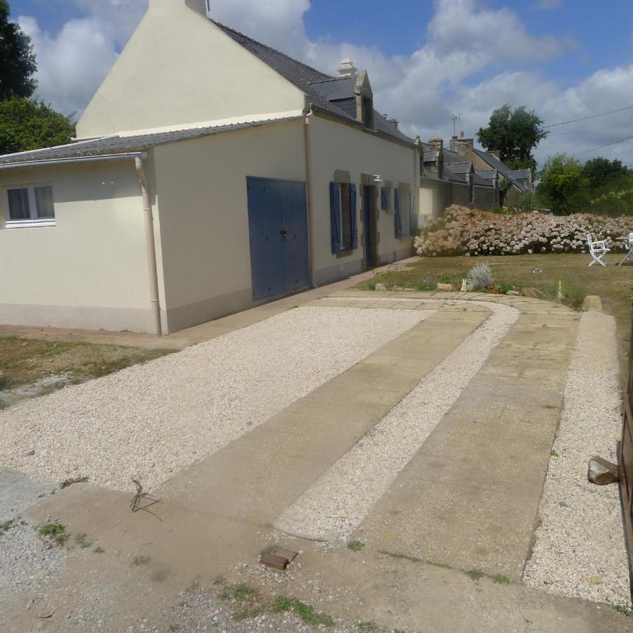 Ty Betahon - 200M De La Plage Ambon Eksteriør bilde